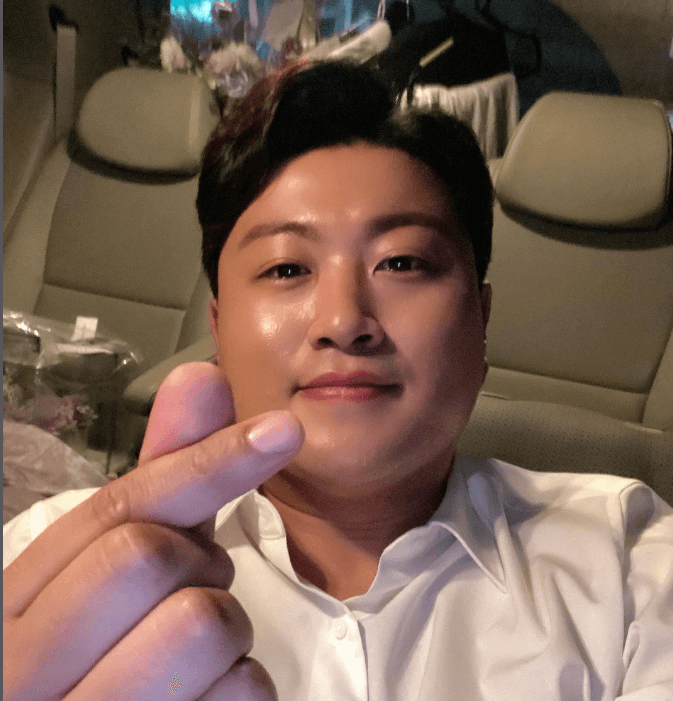 김호중 셀카