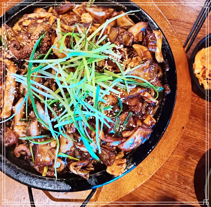 생방송 투데이 경기 파주 세기의 맛대결 돌짜장 맛집