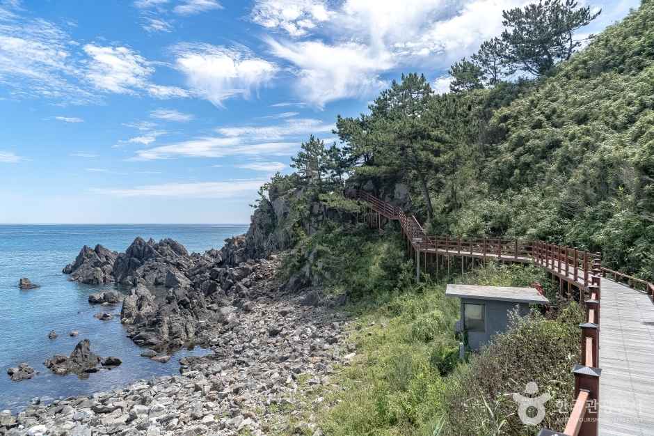 덕봉산 해안생태탐방로