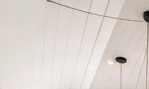 여름 셀프 인테리어로 시원해진 거실 이미지