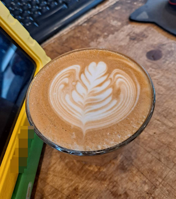 라떼아트 로제타