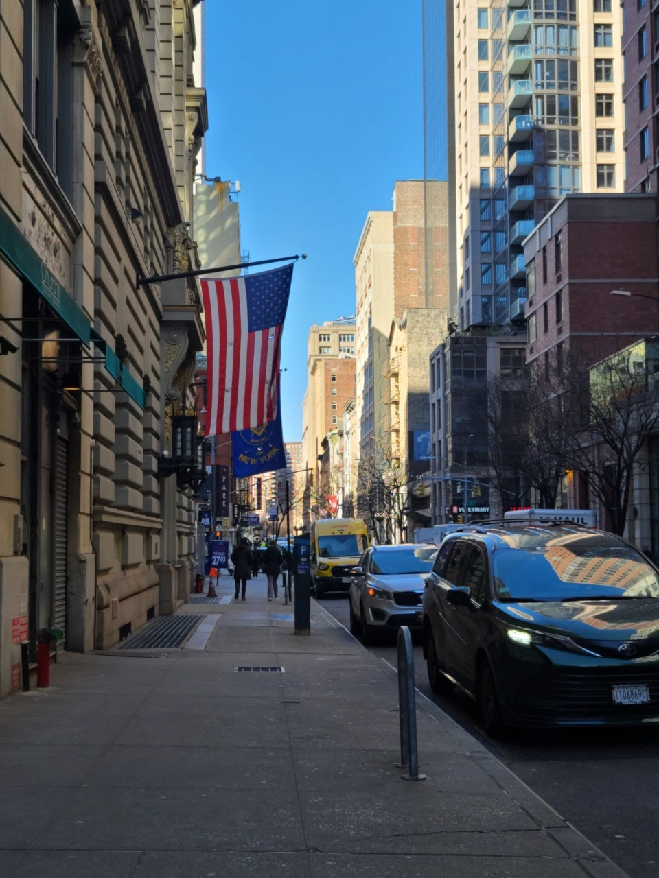 뉴욕 골목의 모습이다.