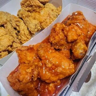 네네치킨 메뉴 추천 핫후라이드 시동점 네꼬닭 순살반반_12