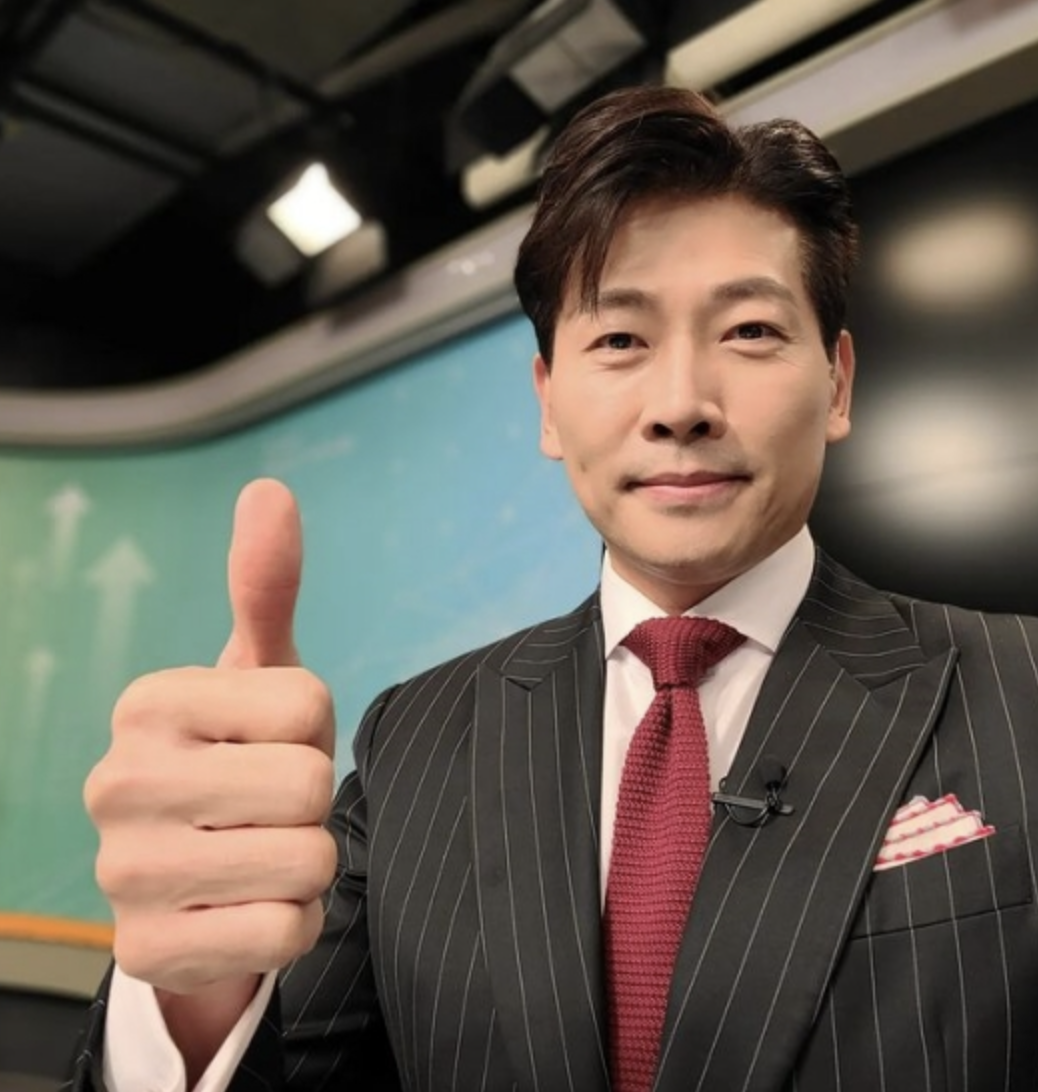 김용필 셀카