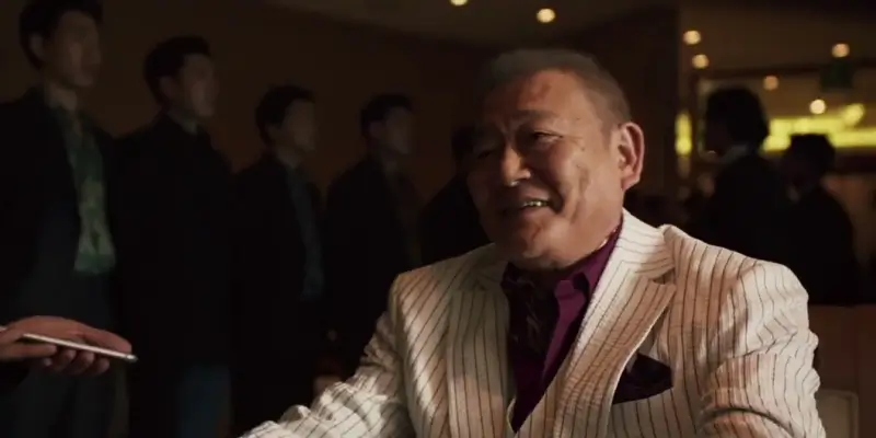 이치조를 연기하는 배우 쿠니무라 준