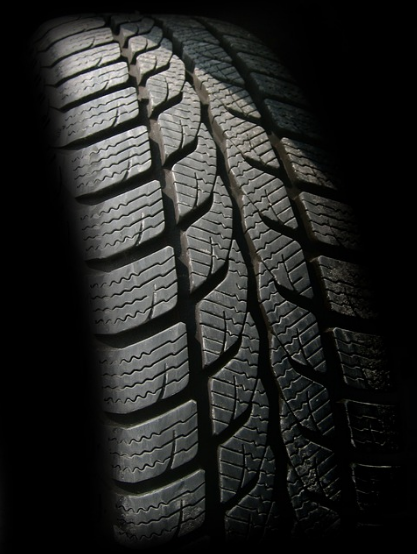 자동차 타이어
