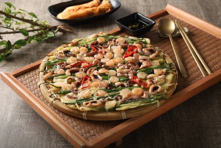 생생정보 장사의 신 수원 대왕 조개칼국수 맛집 조마담칼국수 수원행궁동본점