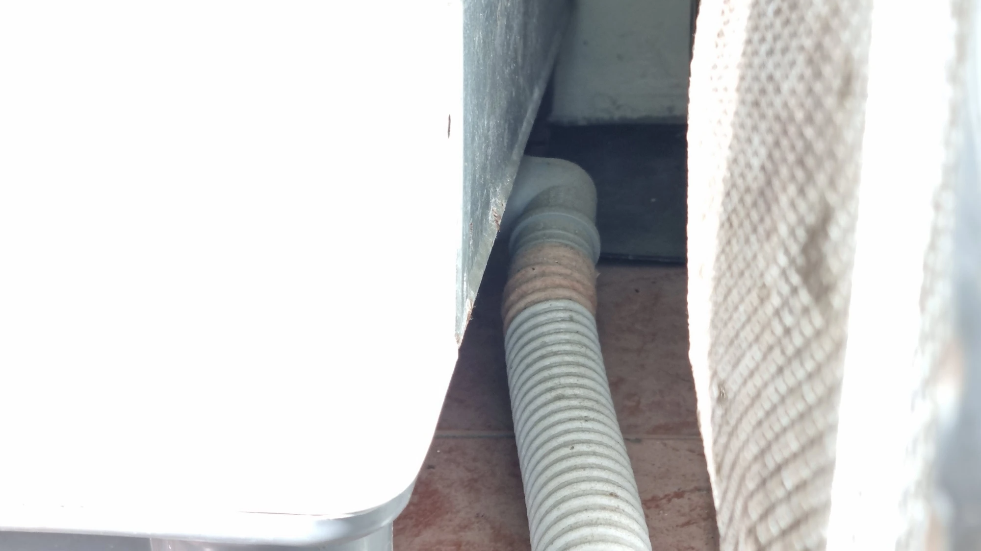 통돌이 세탁기 배수 호스