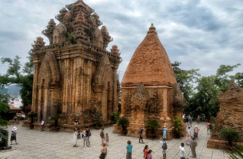 ㅠㅗ나가르 사원