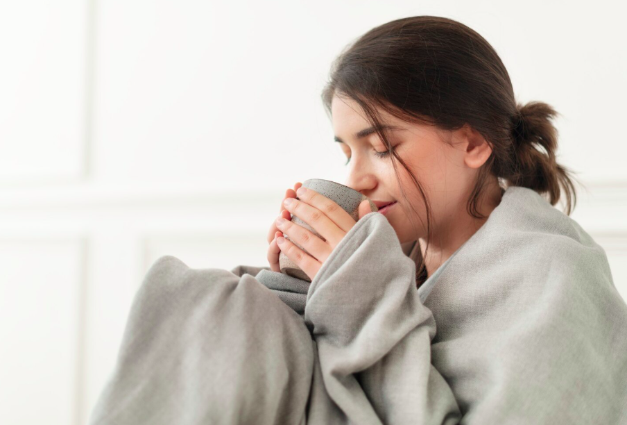 감기몸살 수분섭취 따뜻한 차 마시기