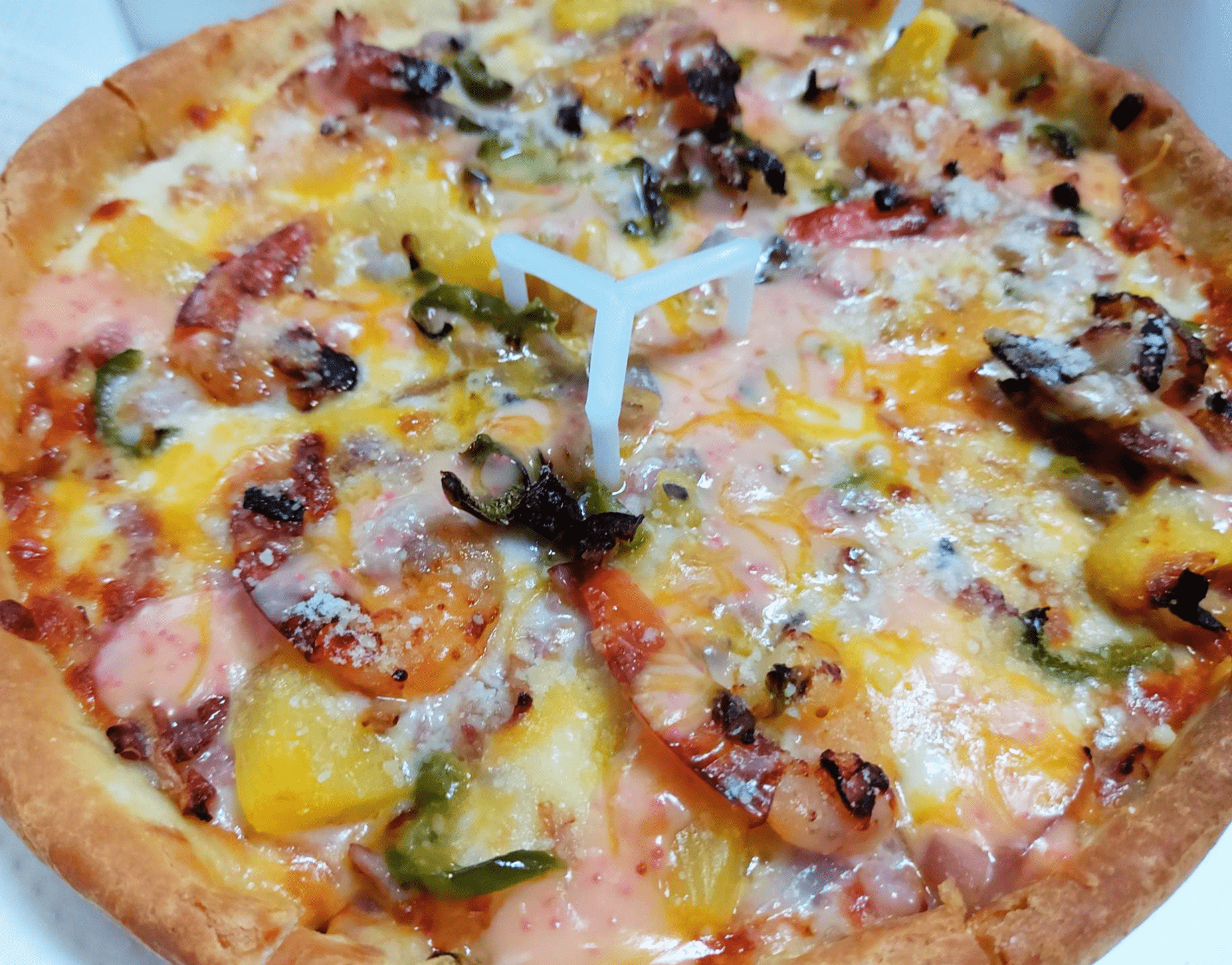 파인애플??? 굽네 슈림프 시카고 딥디쉬 피자 파인애플