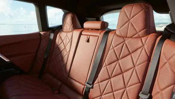 BMW IX50 이미지