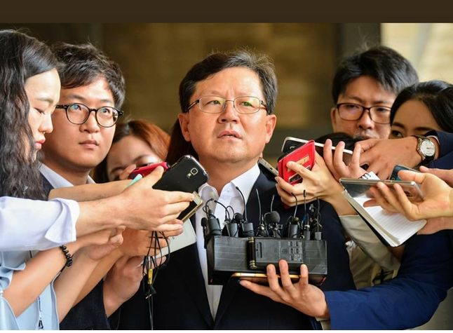 윤갑근 검사 프로필