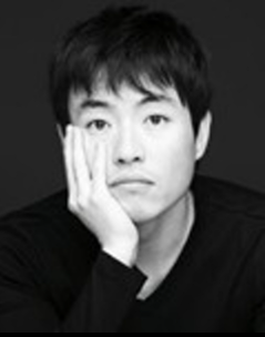 류승완 영화 감독 사진