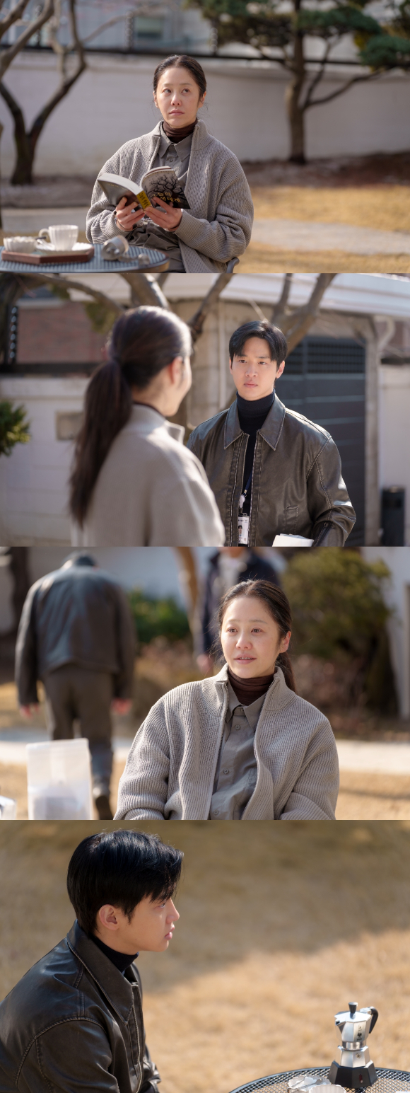 '사마귀' 스틸컷 갈무리 [사진=SBS]