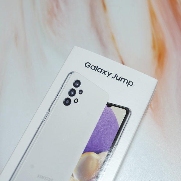 갤럭시-보급형-스마트폰