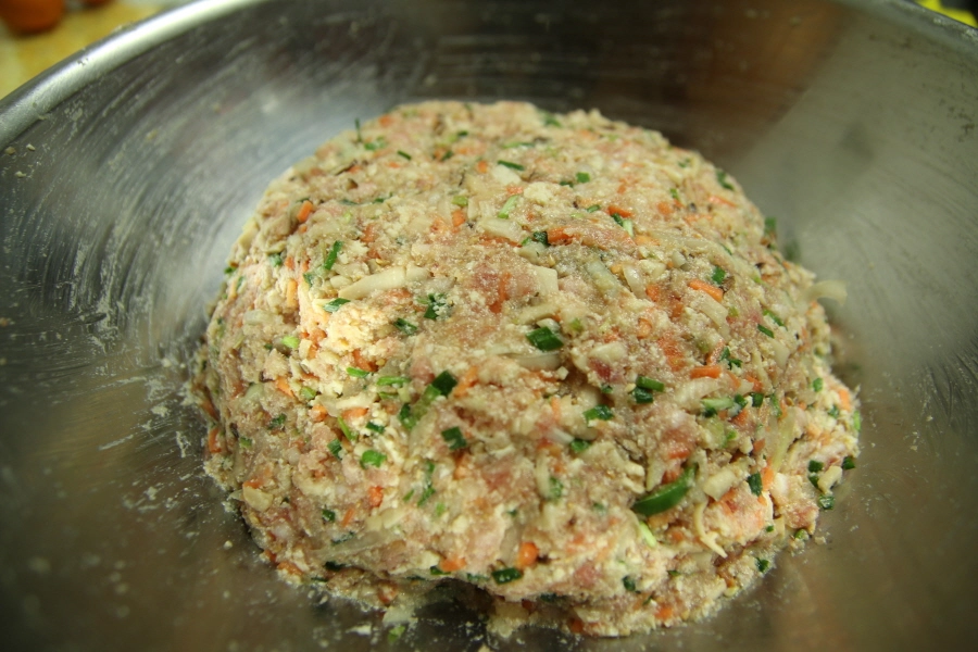 동그랑땡 반죽 완성 모습