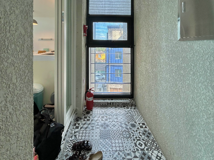 헬로엠펜션 MC 객실 신발장