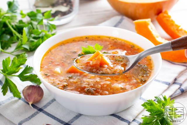 조금만 먹어도 배부른 음식 스프 다이어트식품 추천