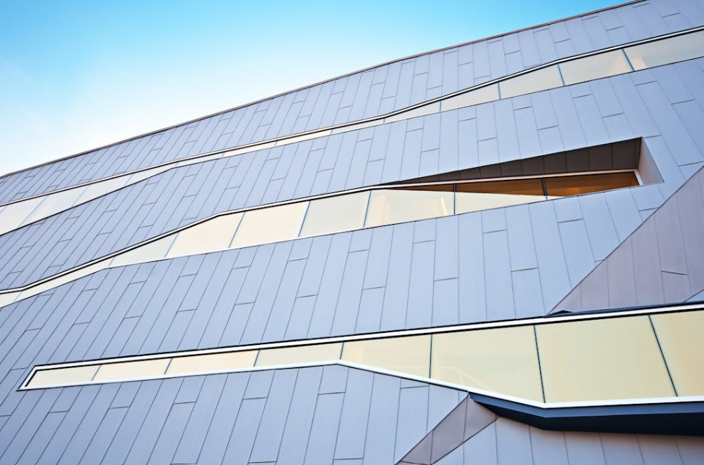 태양광 패널 수명과 유지비용 총정리 (2025 최신)