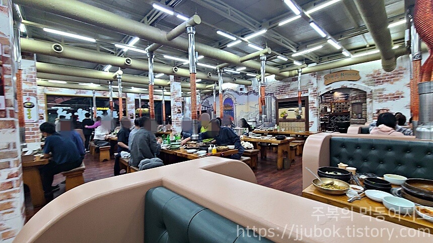 인천-부평-바베큐광장-내부-분위기-3