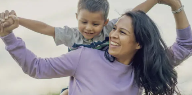 “아이를 비교하지 않는 훈련: 스토아 철학이 알려준 자유” – 남과 비교하는 마음에서 벗어나 아이만의 시간표를 믿는 연습