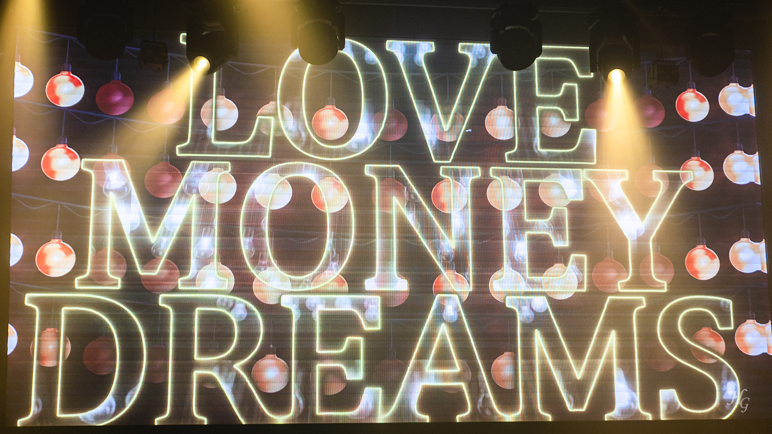 유나이트(UNITE) 2023 러브 머니 앤 드림스 무대 배경 Love Money & Dreams