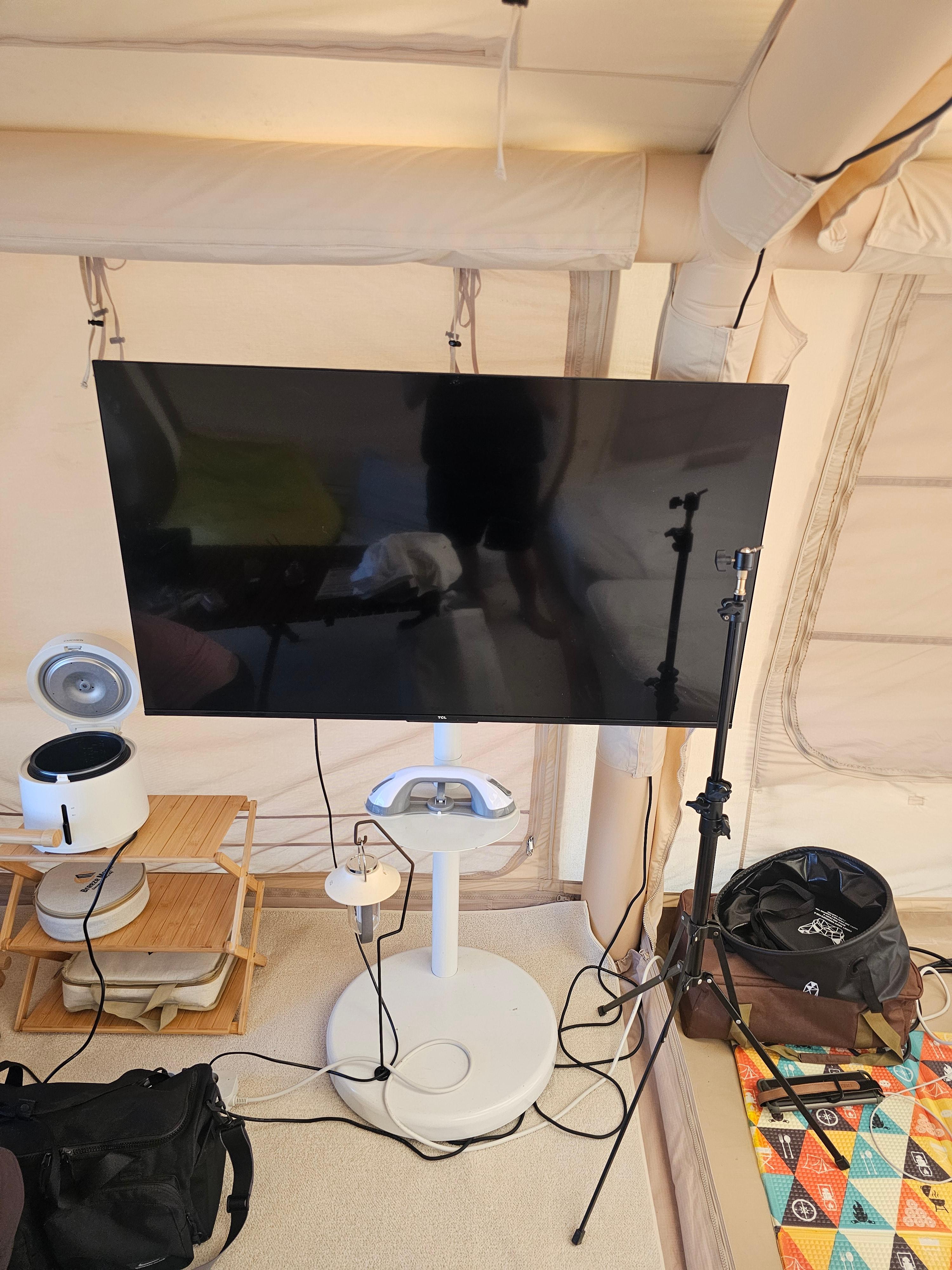 원더캠핑 말굽폭포 글램핑 내부2