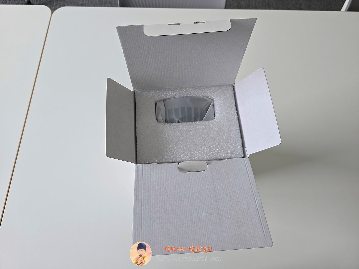 알로코리아 탁상용 무선 선풍기 F6