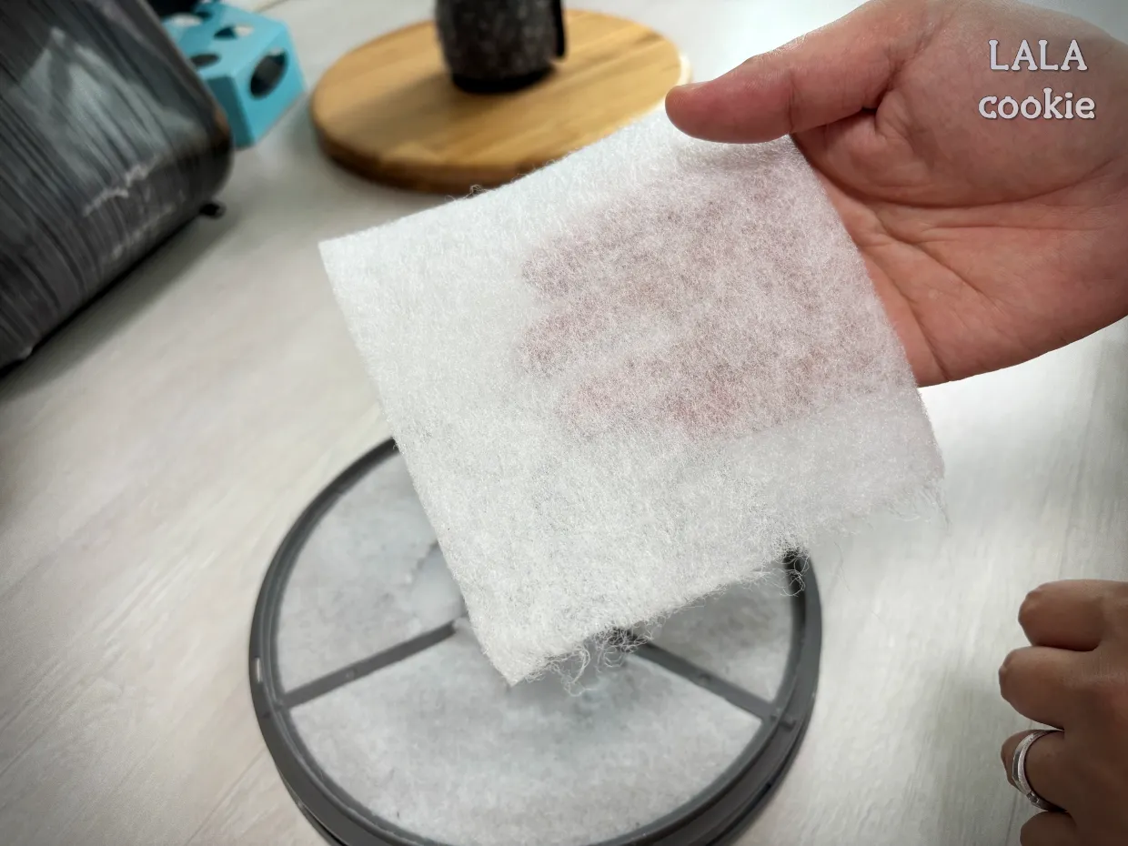 먼지-청소-꿀템-추천-쿼시-스티키-점착식-청소포-모양