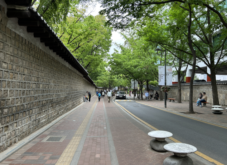 덕수궁-돌담길