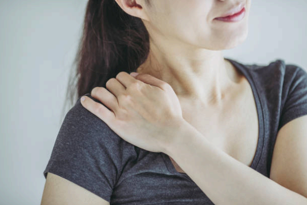 스트레스가 쌓이면 나타나는 몸의 신호 5가지