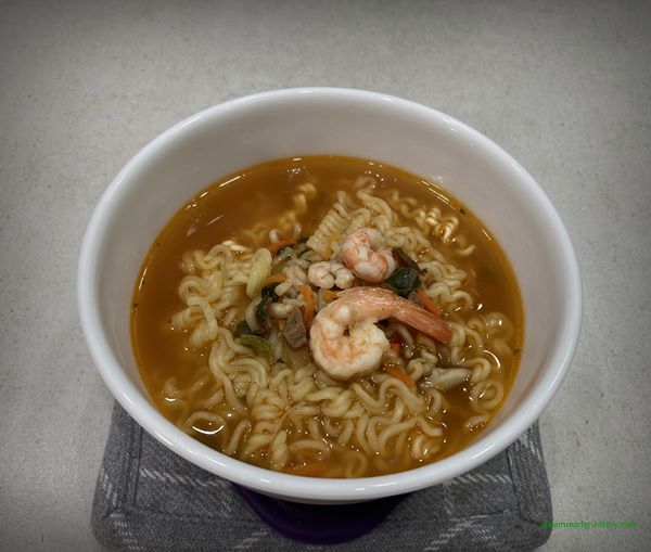 이마트 노브랜드 냉동 새우살(흰다리새우,꼬리 포함)(라면 부재료) 2023년 1~3월 라면 조리 후