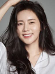 추자현 홍보 포스터로 염화역을 맡았습니다.