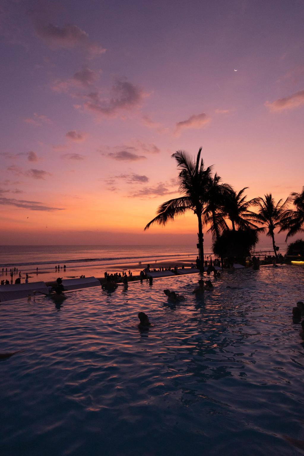 동남아 최저가 항공권 예약하러 가기