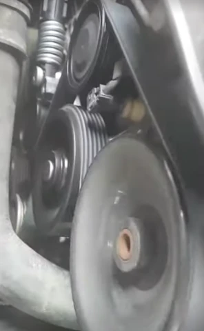 자동차-겉벨트-고장증상-귀뚜라미소리