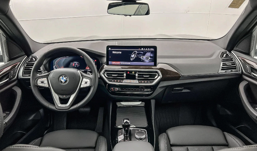 2024년형 BMW X3