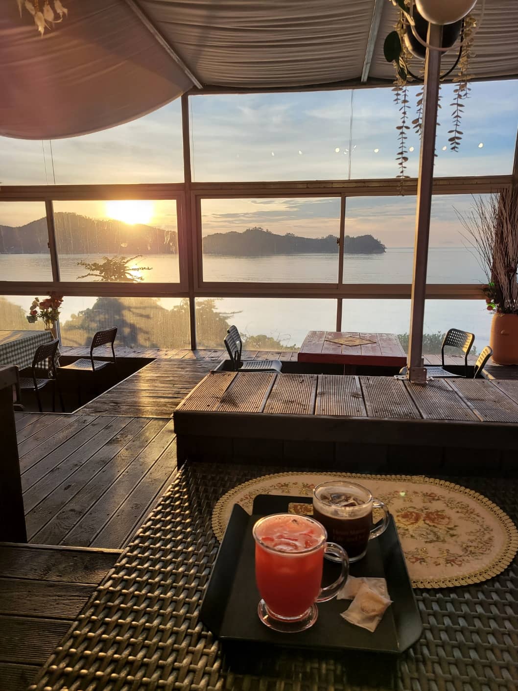 샌드힐 리조트 카페