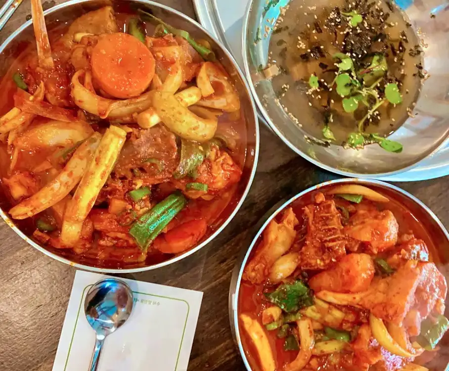네모세모 닭갈비 맛집 이영자가 선택한 솥뚜껑 닭볶음탕 맛있는 곳