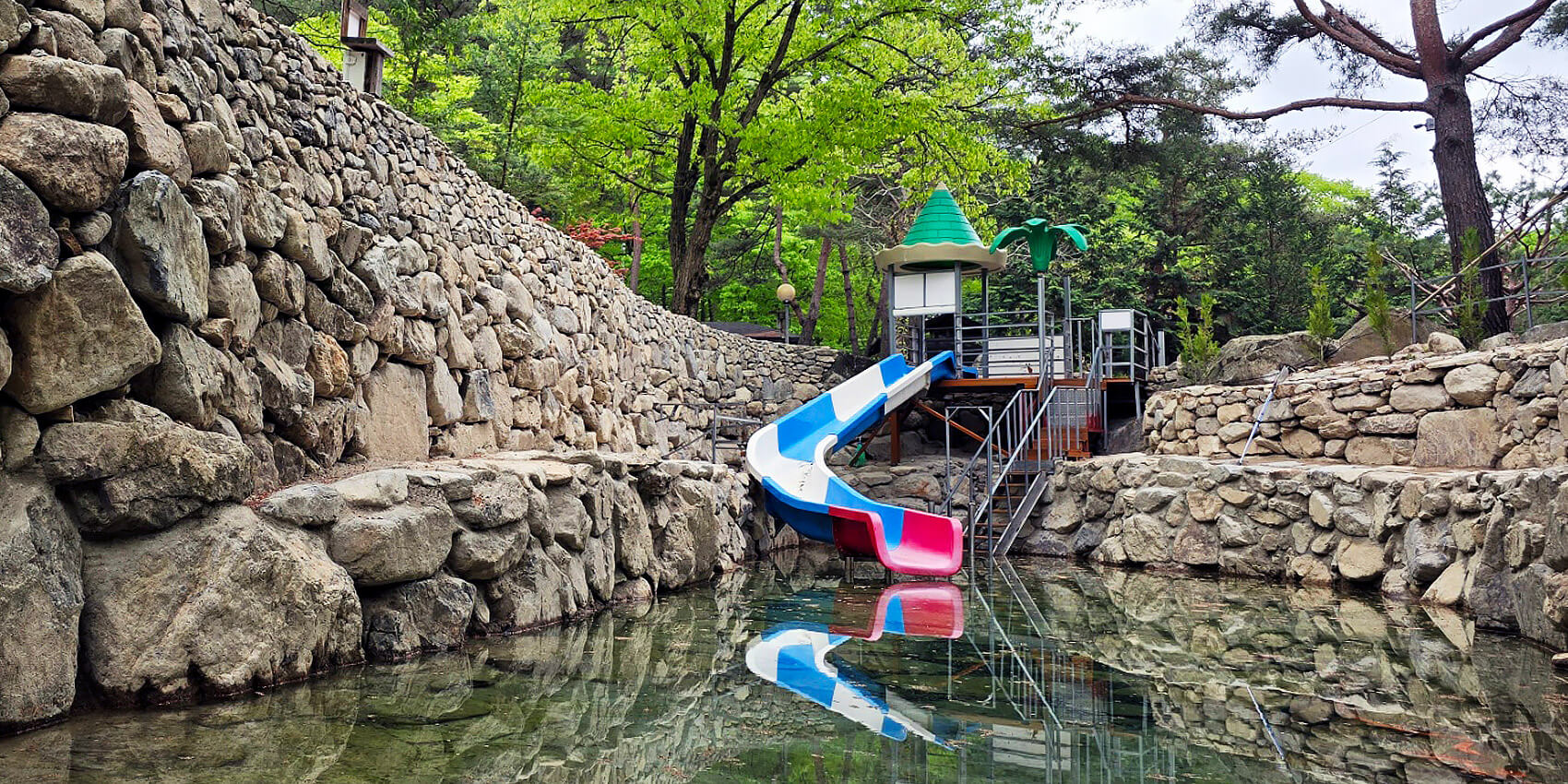 완주 운주계곡 평상&middot;캠핑장&middot;펜션