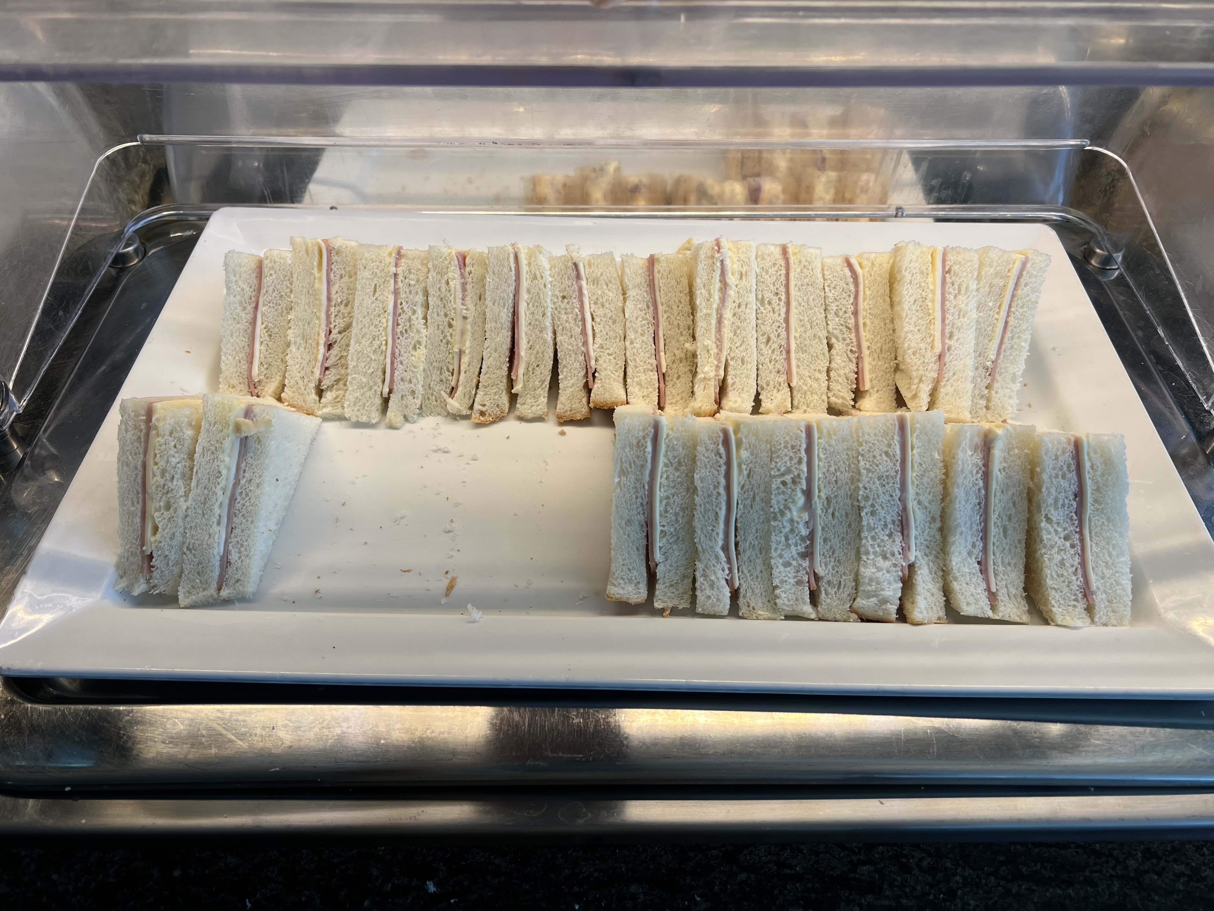 아시아나-비지니스-라운지-샌드위치