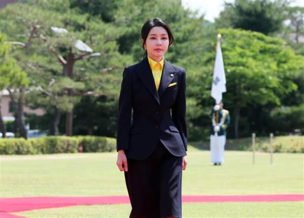 건진법사 윤석열 김건희 부부 관계