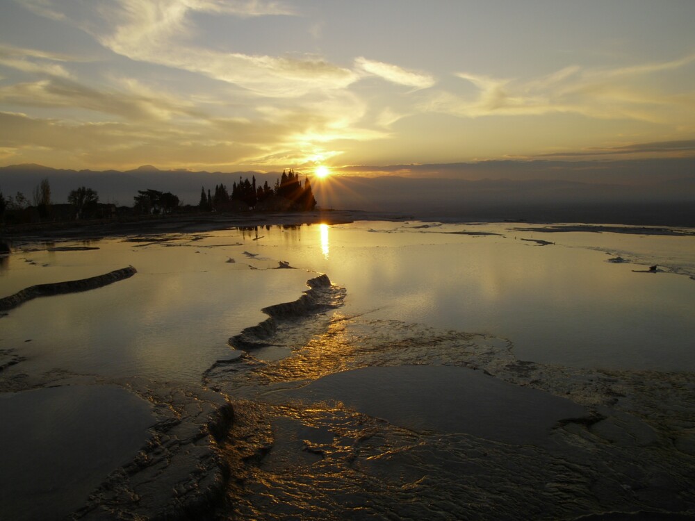 유네스코 세계문화유산 파묵칼레 히에라폴리스 목화의성 튀르키예 온천수 탄산칼슘 클레오파트라
