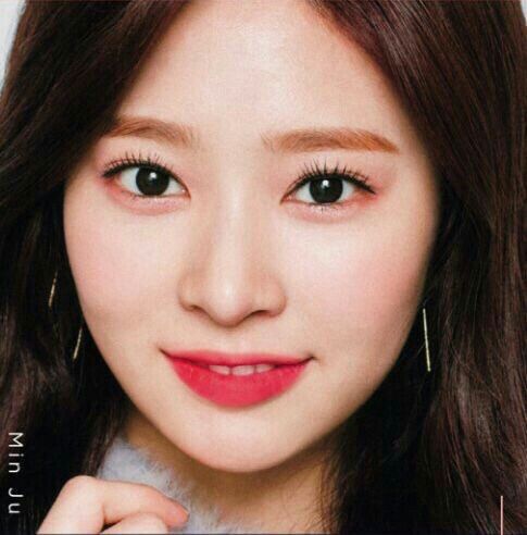 아이즈원 김민주 최애사진