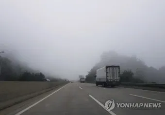 안개 주의 가시거리 운전 속도 헤드라이트 사용법_3