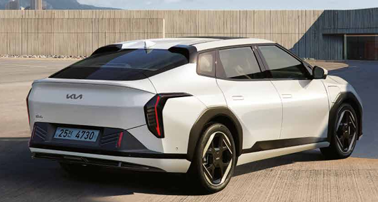 BYD 돌핀, 씰 vs 기아 EV3, EV4 가격,주행거리 비교