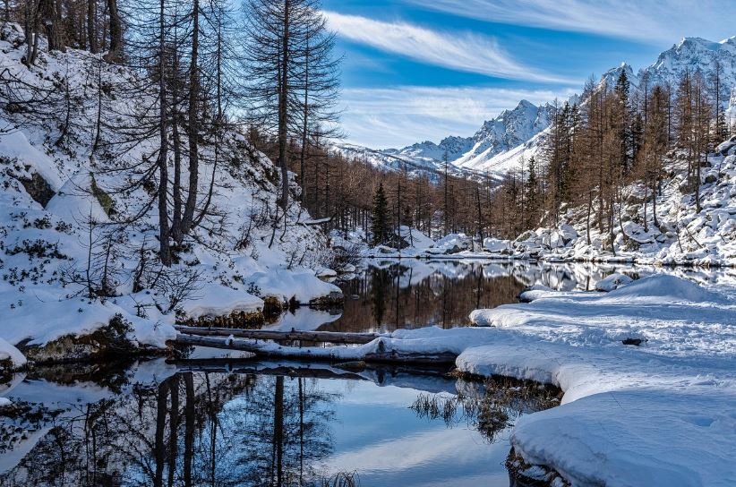 여자 친구끼리 가기 좋은 여행지 (쇼핑, 카페, 감성 숙소)
