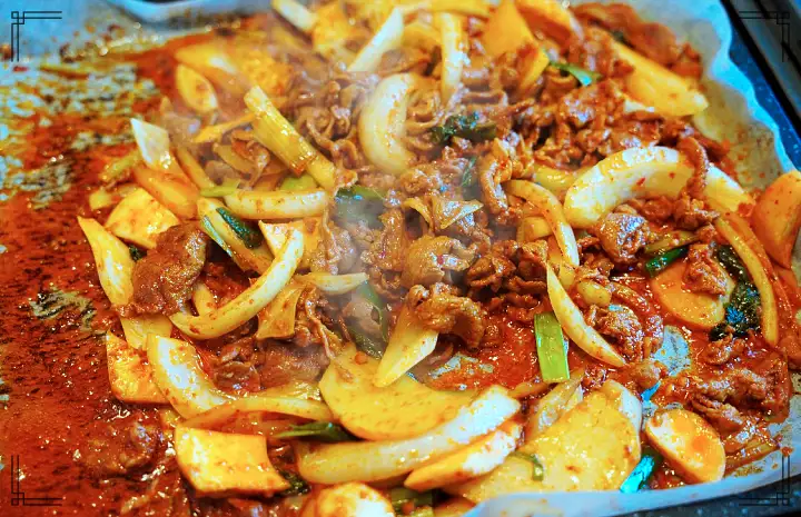 토요일은 밥이좋아 인천 경인교대역 오리 불고기 맛집 수제 간장양념과 부드러운 오리고기 곤드레밥 현지인 추천 토밥 좋아 방송정보