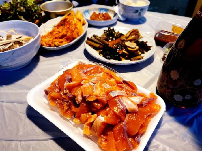 이만기 동네한바퀴 시즌2 무주 구천동 생연어 송어회 맛집 활연어 생송어 직접 양식 맛있는 횟집 소개