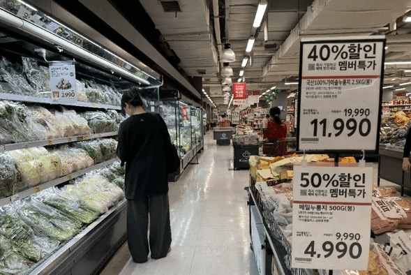 폐점 앞둔 홈플러스&hellip; 점주들 &ldquo;정리비만 억대&rdquo;